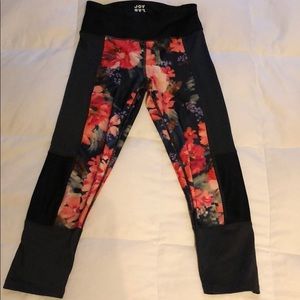 Floral Capri workout bottoms